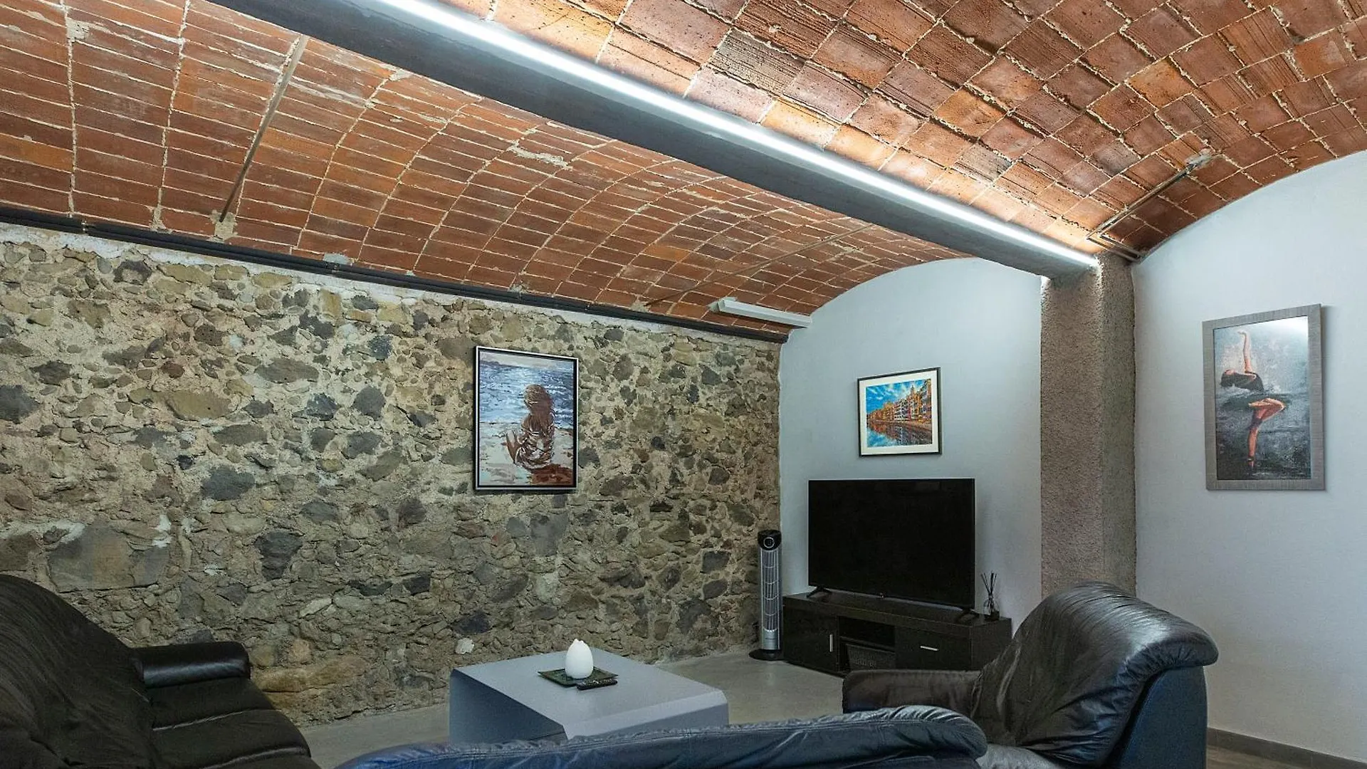 Ca La Joia Casa Con Piscina Privada En La Vall D'En Bas Villa Les Preses 0*,  España